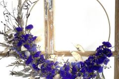 Kranz_blau_gross_halb